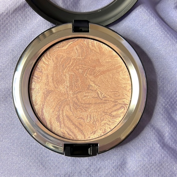 𝅺RARE MAC Cosmetics Star Trek Luna Luster Trip The Light Fantastic Power - Picture 3 of 4